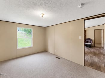 100 Rough Ln, Louisburg, NC 27549