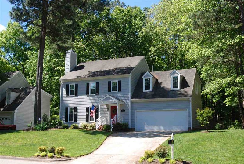 100 Rushingwater Dr, Cary, NC 27513