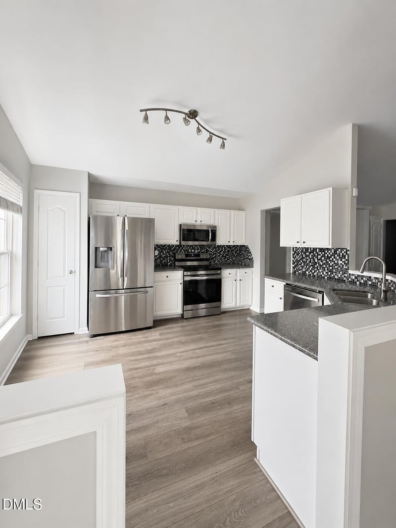 100 Saddle River Rd, Apex, NC 27502