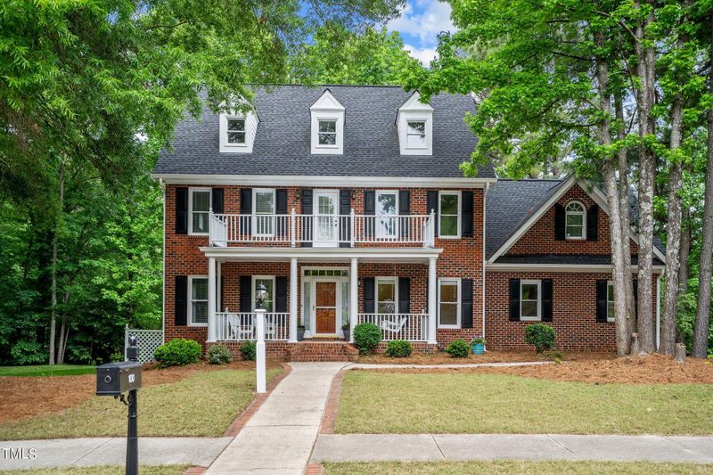 100 Shepton Dr, Cary, NC 27519