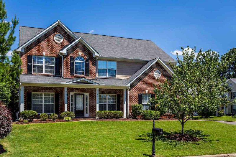 100 Shumard Oak Ln, Apex, NC 27539