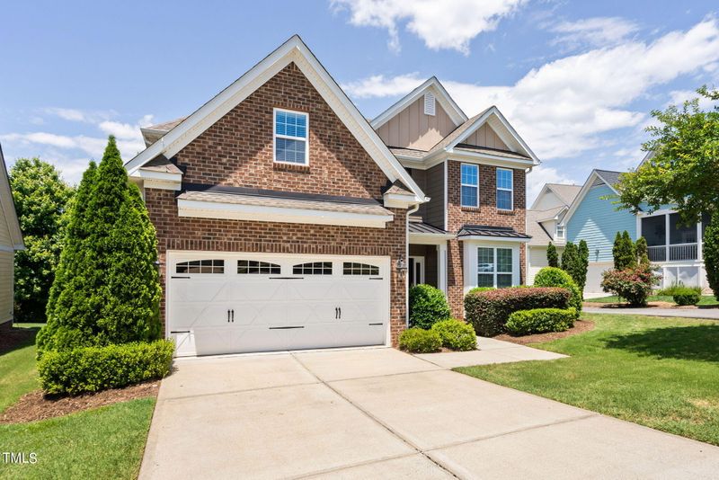 100 Silver Bluff St, Holly Springs, NC 27540