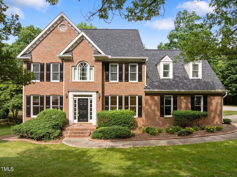 100 Silver Lining Ln, Cary, NC 27513