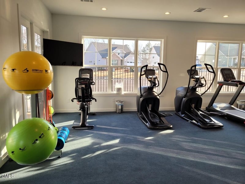 100 Slippery Elm Rd, Youngsville, NC 27596