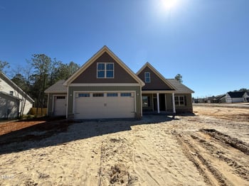 100 Spumante Ct, Princeton, NC 27569