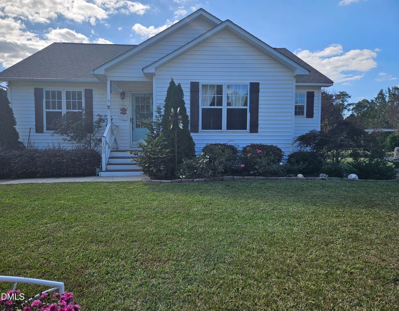 100 Stoney Creek Cir, Smithfield, NC 27577