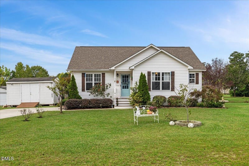 100 Stoney Creek Cir, Smithfield, NC 27577