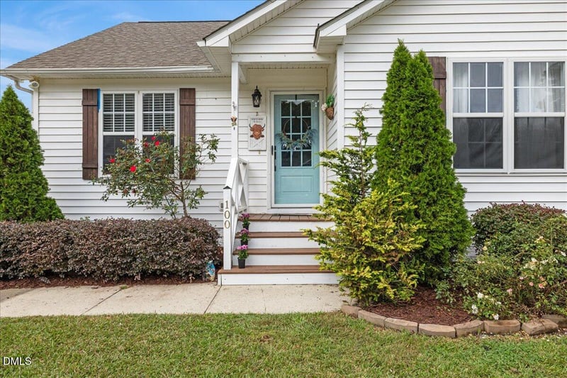 100 Stoney Creek Cir, Smithfield, NC 27577