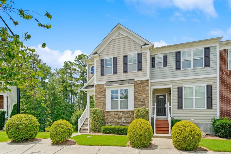 100 Stratford Lakes Dr #116, Durham, NC 27713