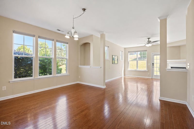 100 Stratford Lakes Dr #129, Durham, NC 27713