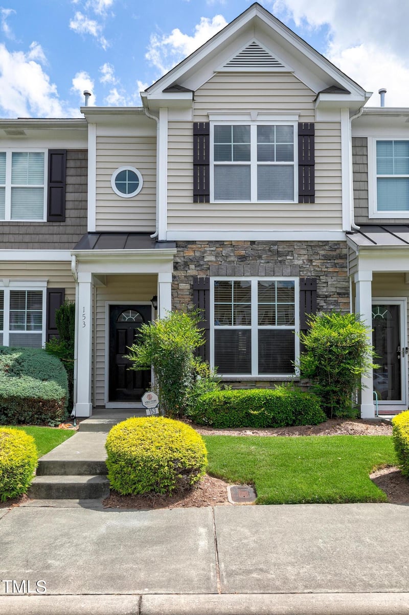 100 Stratford Lakes Dr #153, Durham, NC 27713