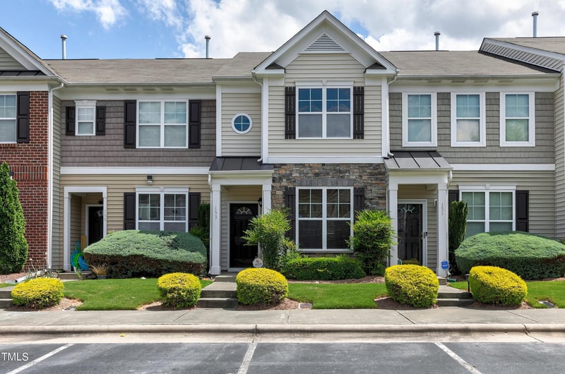 100 Stratford Lakes Dr #153, Durham, NC 27713
