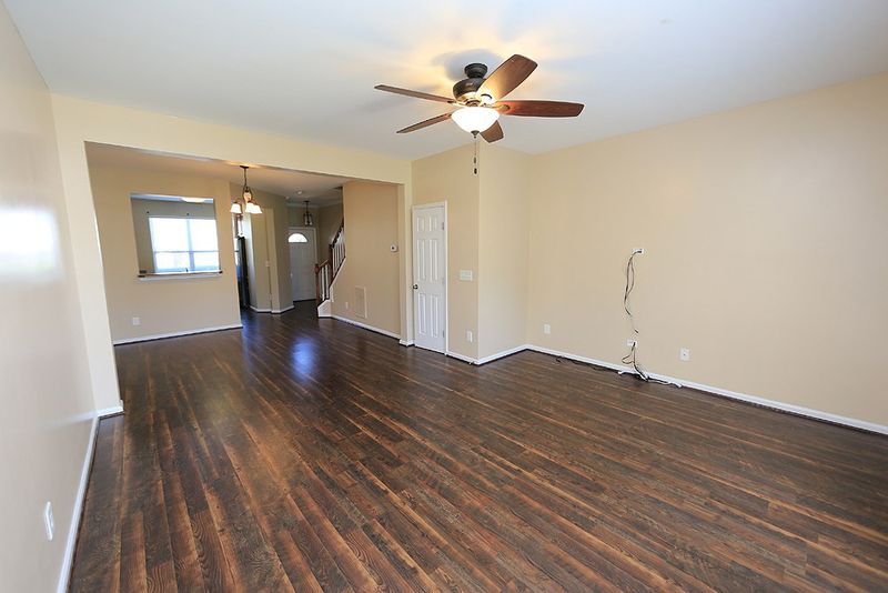 100 Stratford Lakes Dr #155, Durham, NC 27713