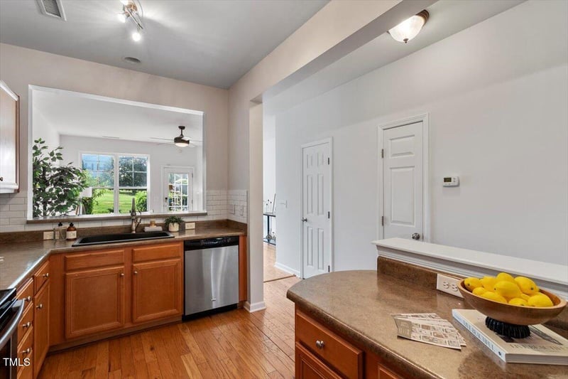 100 Stratford Lakes Dr #227, Durham, NC 27713