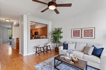 100 Stratford Lakes Dr #227, Durham, NC 27713