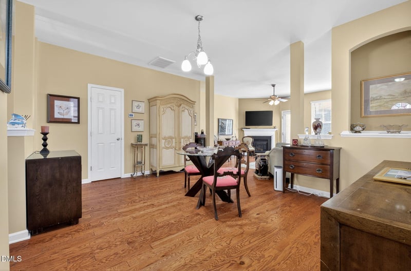 100 Stratford Lakes Dr #261, Durham, NC 27713