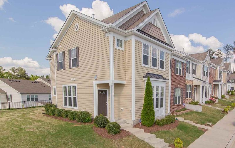 100 Stratford Lakes Dr #349, Durham, NC 27713