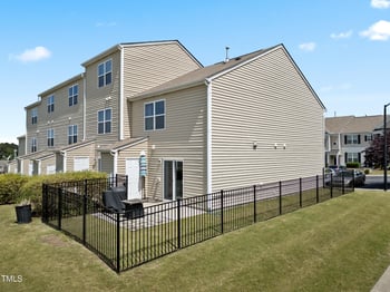 100 Stratford Lakes Dr #361, Durham, NC 27713