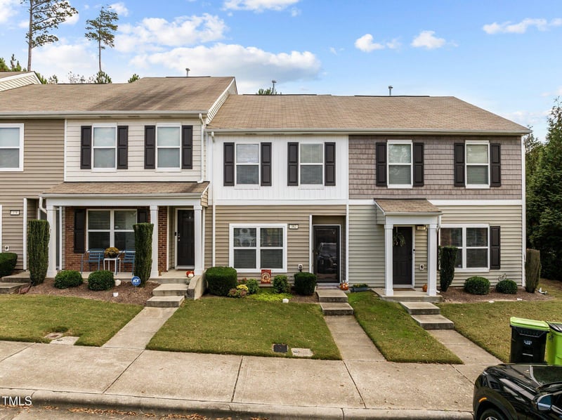100 Stratford Lakes Dr #382, Durham, NC 27713