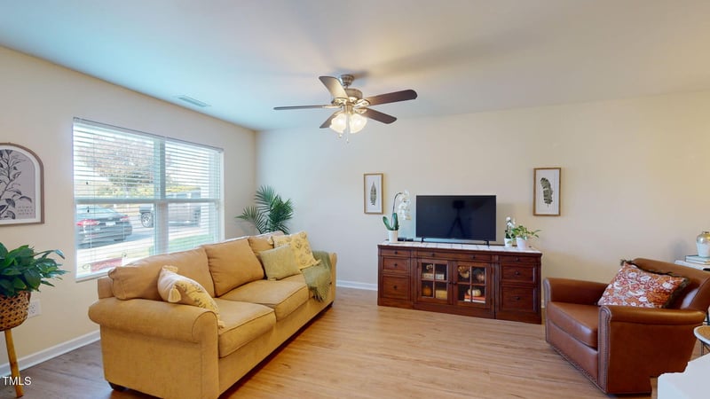 100 Stratford Lakes Dr #382, Durham, NC 27713