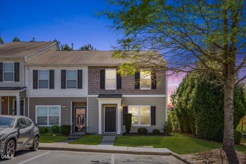 100 Stratford Lakes Dr #384, Durham, NC 27713