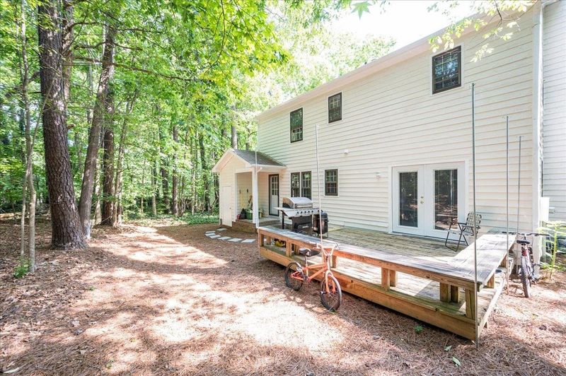 100 Strawbridge Ct, Raleigh, NC 27615