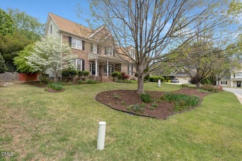 100 Strawthorne Ct, Apex, NC 27502