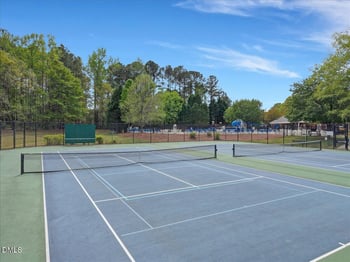 100 Strawthorne Ct, Apex, NC 27502