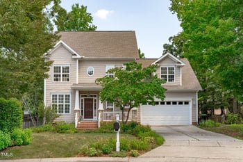 100 Summit Wood Ct, Holly Springs, NC 27540