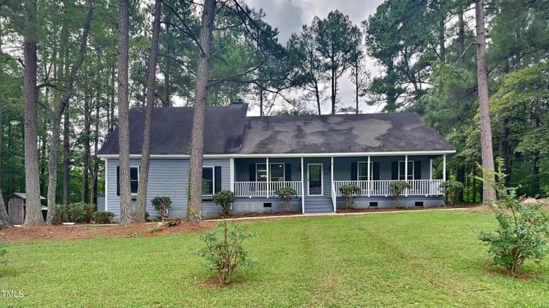 100 Texas Cv, Louisburg, NC 27549