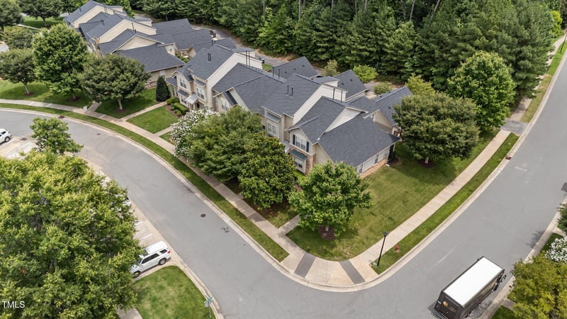 100 Tobacco Leaf Ln, Apex, NC 27502