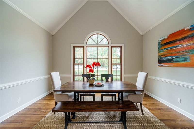 100 Torrey Pines Dr, Cary, NC 27513