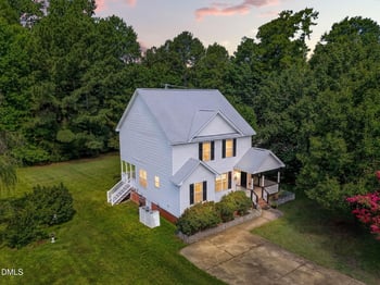 100 Trailwood Dr, Clayton, NC 27520