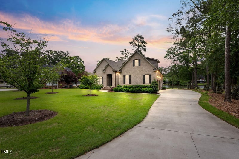 100 Wackena Point Rd, Goldsboro, NC 27534