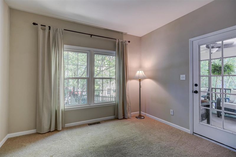 100 Widecombe Ct, Cary, NC 27513