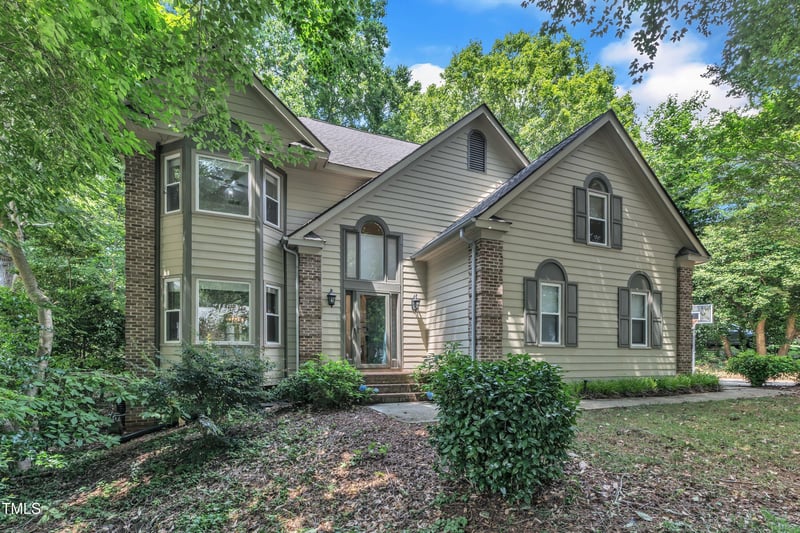 100 Windvale Ct, Cary, NC 27518