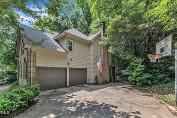 100 Windvale Ct, Cary, NC 27518