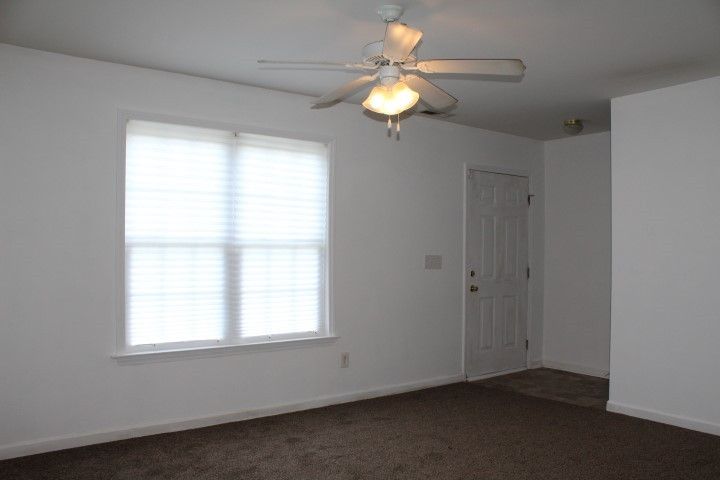 100 Wt Ln, Selma, NC 27576