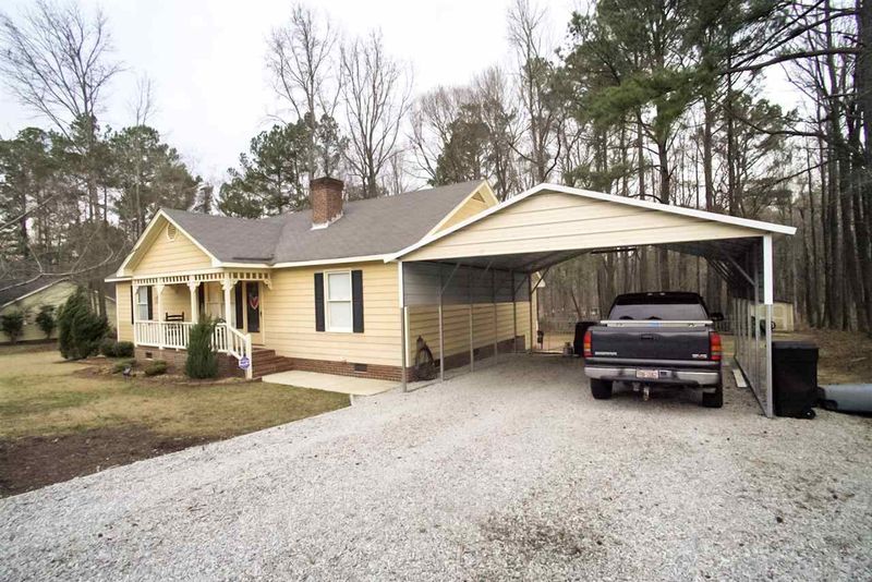 100 Wynfield Dr, Clayton, NC 27520
