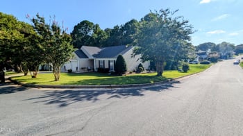 100 Yellow Jasmine Pa, Apex, NC 27502