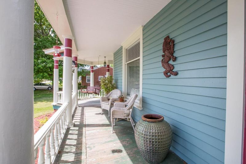 1000 S 8th St, Lillington, NC 27546