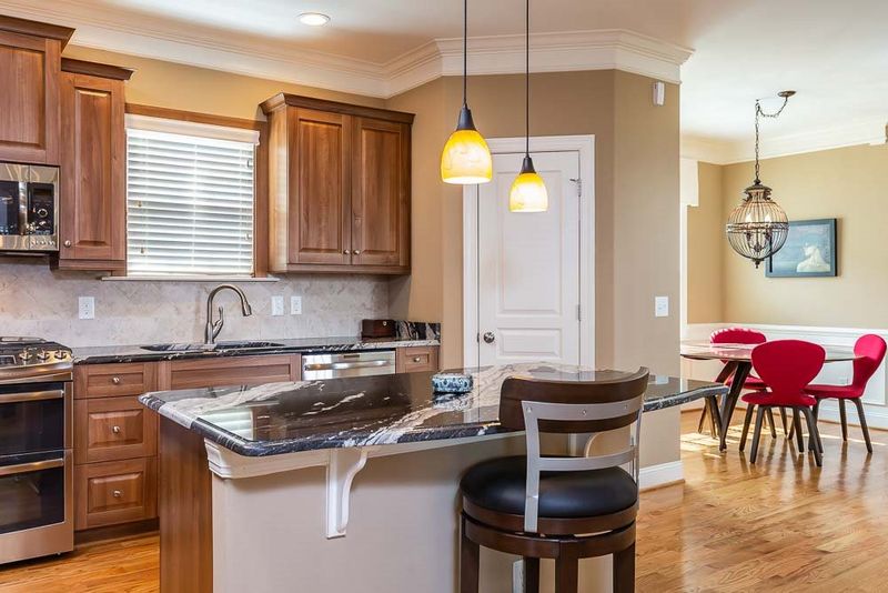 1000 Ambergate Station, Apex, NC 27502