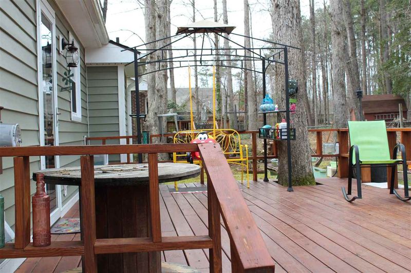 1000 Atchison St, Garner, NC 27529