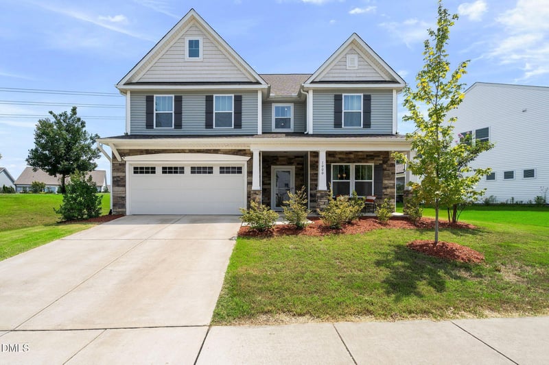 1000 Atlantis St, Fuquay Varina, NC 27526