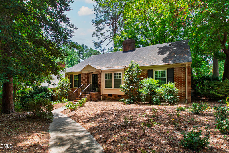 1000 Blenheim Dr, Raleigh, NC 27612