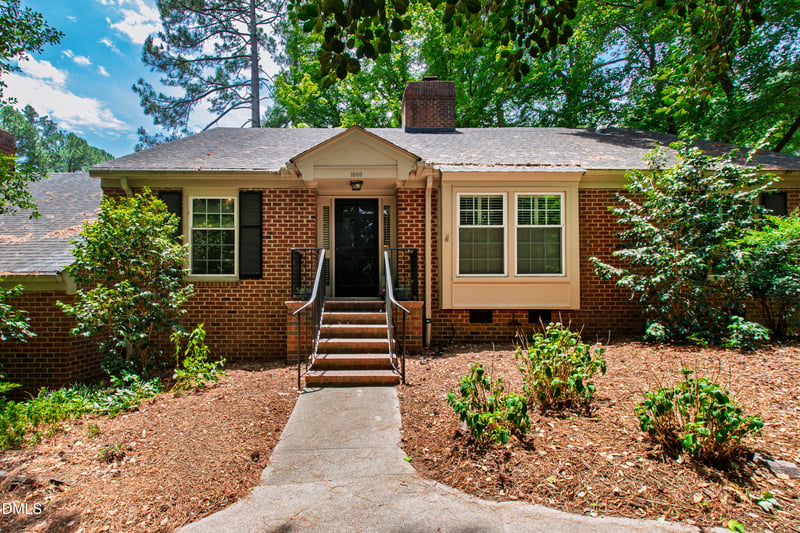 1000 Blenheim Dr, Raleigh, NC 27612