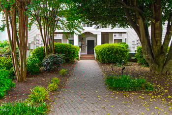 1000 Brighthurst Dr, Raleigh, NC 27605