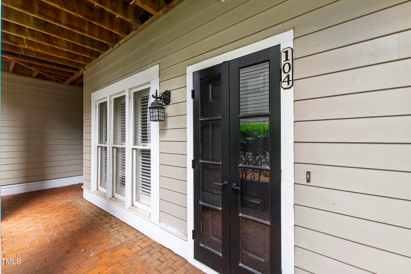 1000 Brighthurst Dr, Raleigh, NC 27605