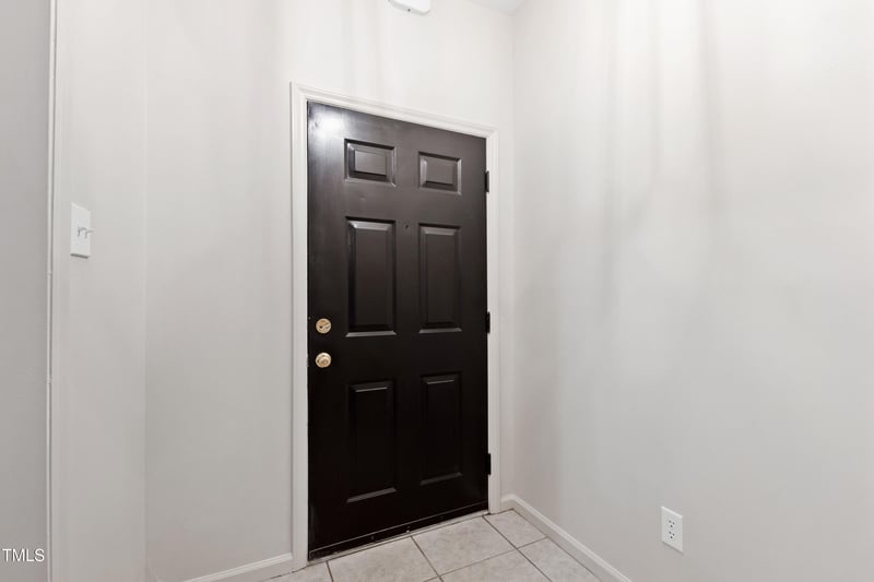 1000 Brighthurst Dr, Raleigh, NC 27605