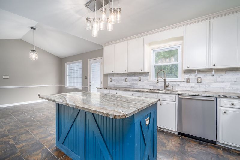 1000 Broadhaven Dr, Raleigh, NC 27603